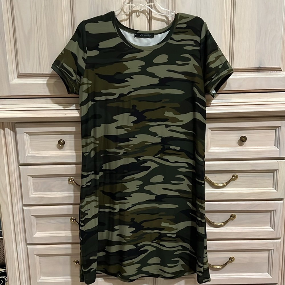 Camo t-shirt dress